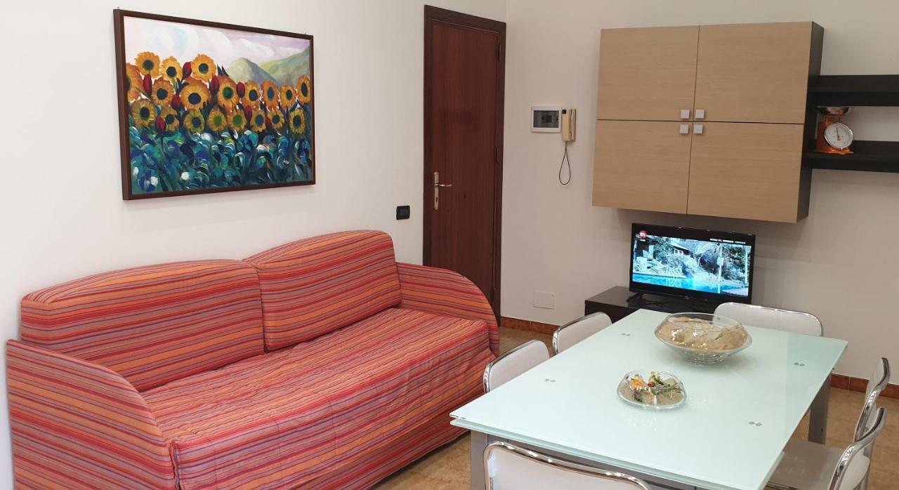 Casa Vacanze L'Isola Del Relax Isola delle Femmine Buitenkant foto